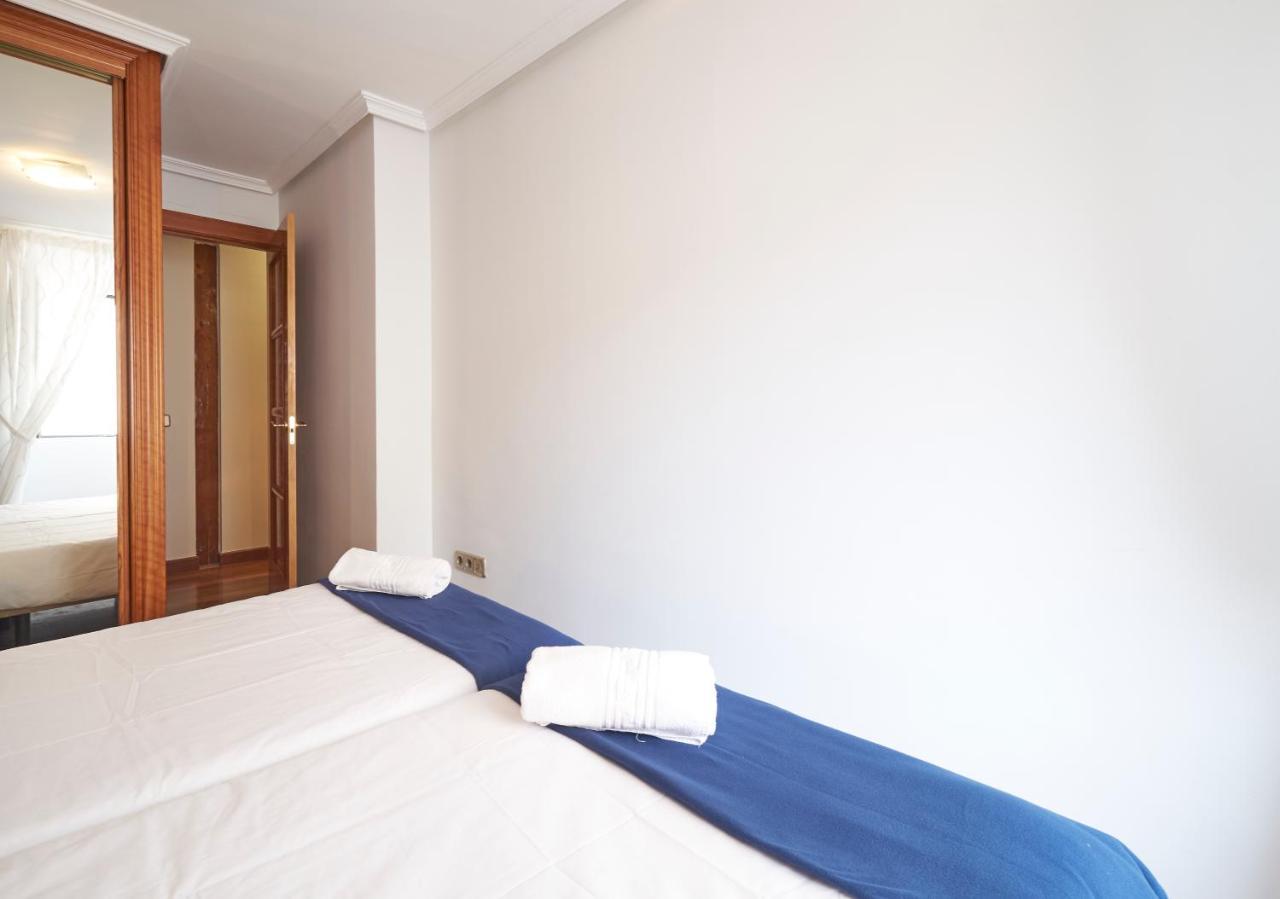 Apartamentos Madrid Atocha Exterior foto